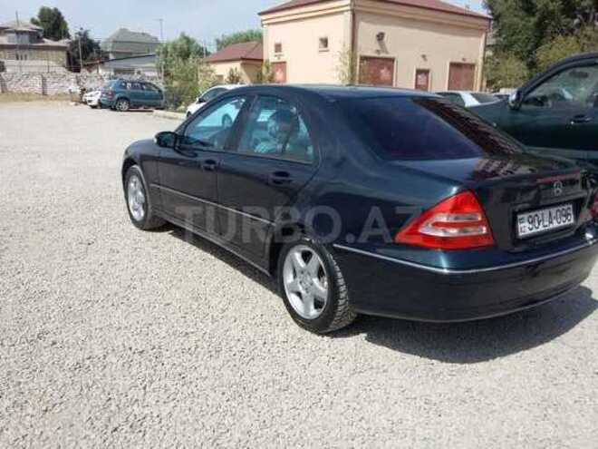 Mercedes C 200 2002, 198,500 km - 2.0 l - Bakı