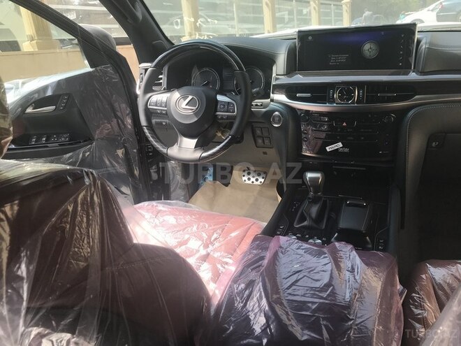 Lexus LX 570 2018, 0 km - 5.7 l - Bakı