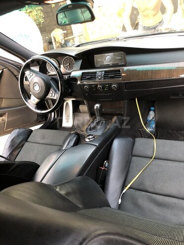 BMW 525 2005, 200,000 km - 2.5 l - Bakı
