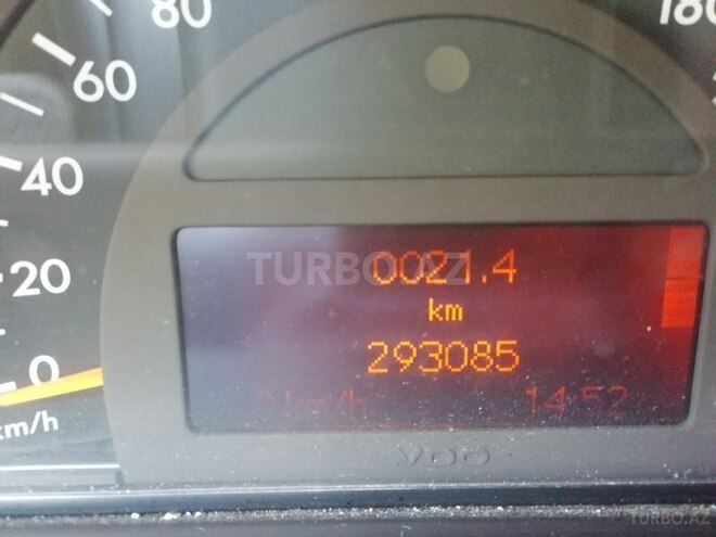 Mercedes C 240 2001, 293,000 km - 2.6 l - Bakı