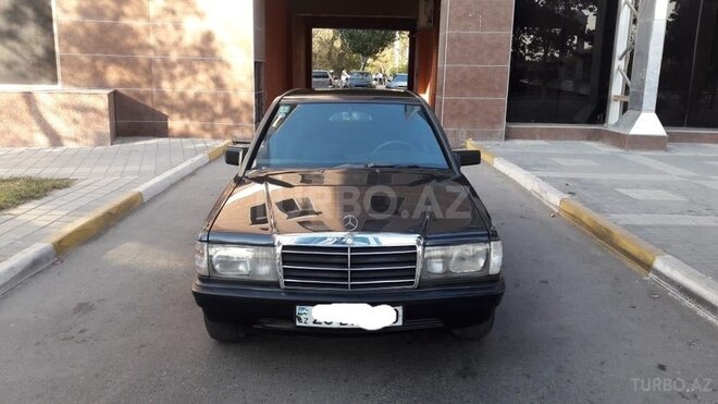 Mercedes 190 1990, 235,000 km - 2.0 l - Sumqayıt