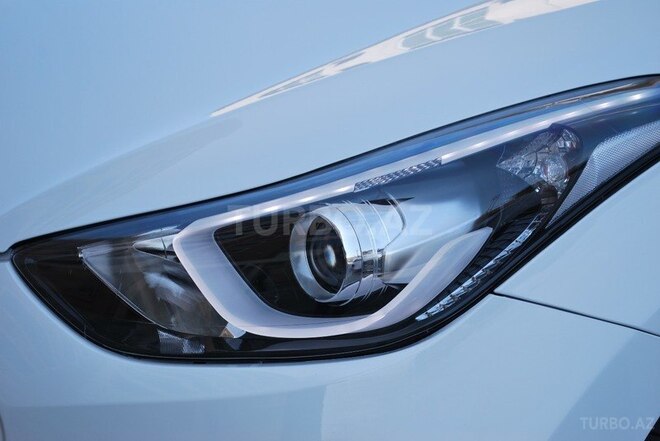 Hyundai Elantra 2014, 50,000 km - 1.8 l - Bakı