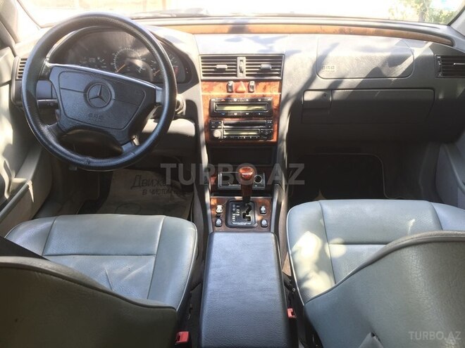 Mercedes C 230 1997, 226,000 km - 2.3 l - Bakı