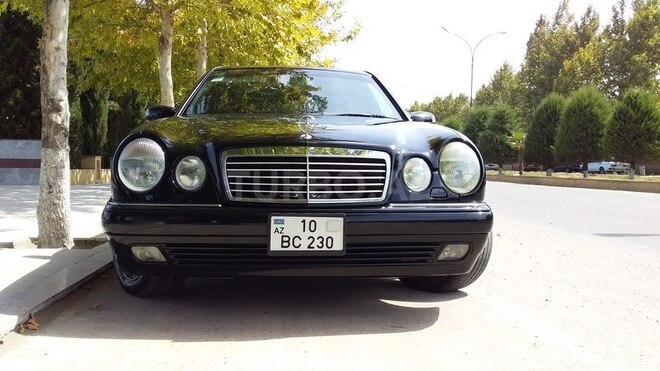 Mercedes  1997, 230,000 km - 2.3 л - Beyləqan