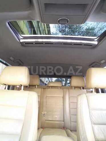 Volkswagen Touareg 2005, 203,000 km - 3.2 l - Bakı