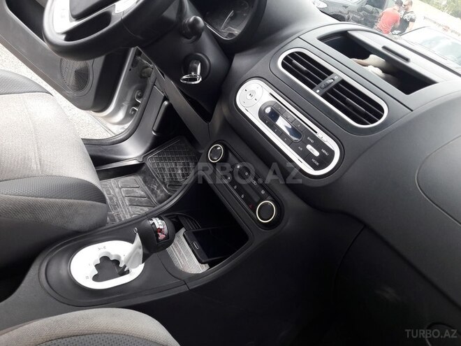 MG 3 2012, 98,000 km - 1.5 l - Bakı