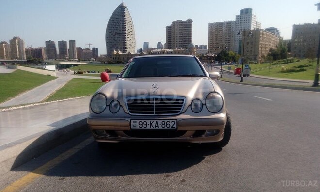 Mercedes E 240 2001, 195,000 km - 2.6 l - Bakı