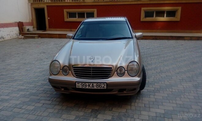 Mercedes E 240 2001, 195,000 km - 2.6 l - Bakı
