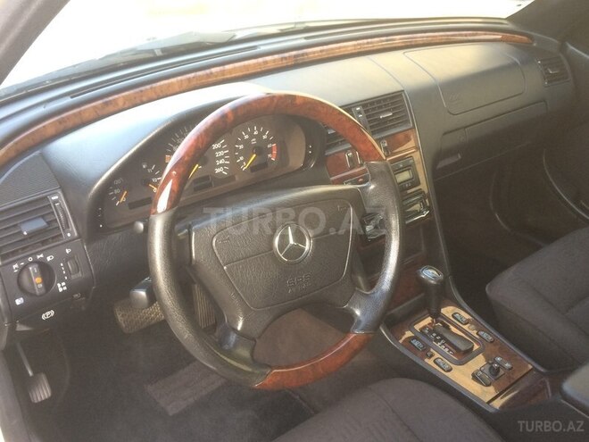 Mercedes C 240 1998, 134,520 km - 0.3 л - Ağcabədi