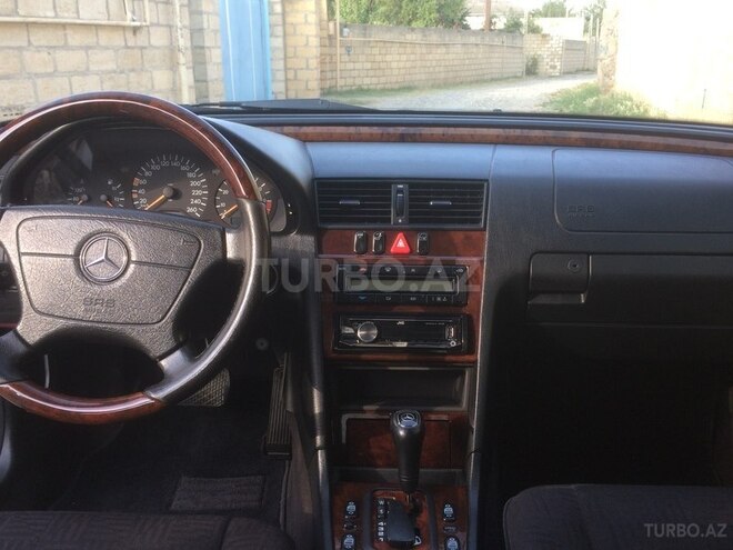 Mercedes C 240 1998, 134,520 km - 0.3 л - Ağcabədi