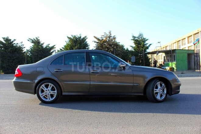 Mercedes E 220 2007, 275,000 km - 2.2 л - Bakı