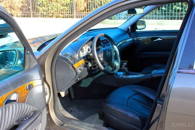Mercedes E 220 2007, 275,000 km - 2.2 л - Bakı