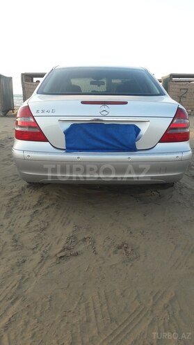 Mercedes E 240 2003, 194,500 km - 2.4 l - Bakı