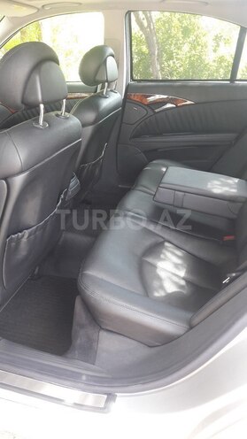 Mercedes E 240 2003, 194,500 km - 2.4 l - Bakı