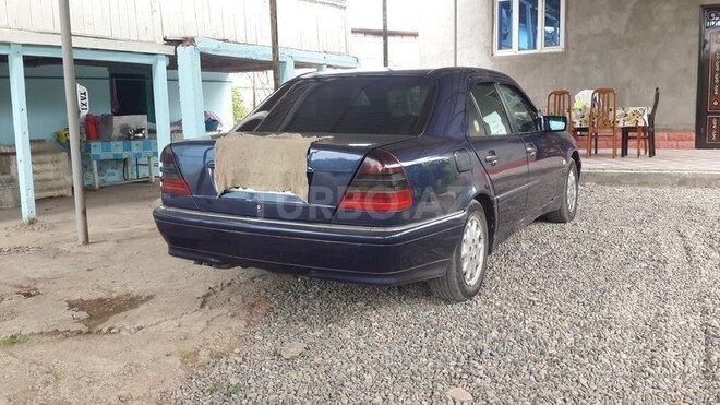 Mercedes C 220 1998, 500,000 km - 2.2 l - İmişli