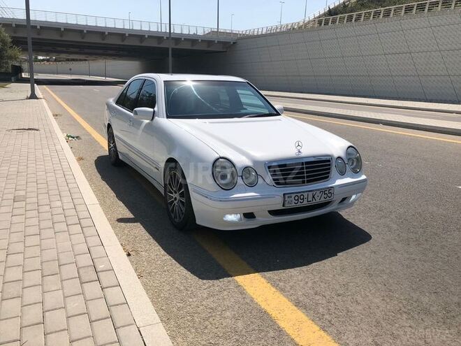 Mercedes E 240 2000, 204,908 km - 2.4 l - Bakı