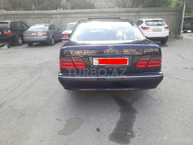 Mercedes E 240 2000, 234,000 km - 2.6 l - Bakı
