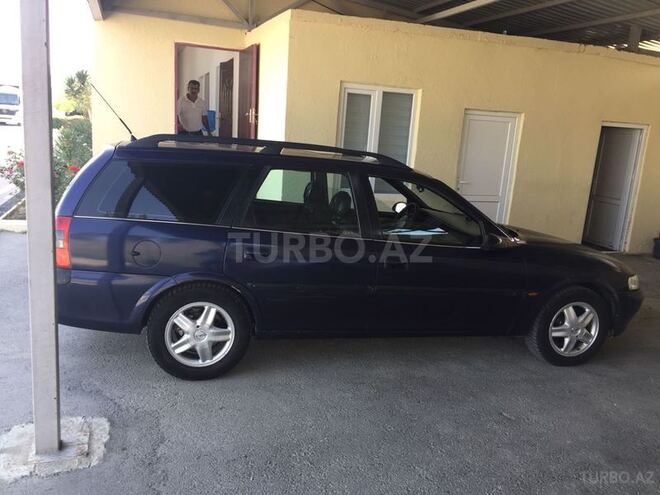 Opel Vectra 1997, 300,000 km - 2.0 l - Bakı