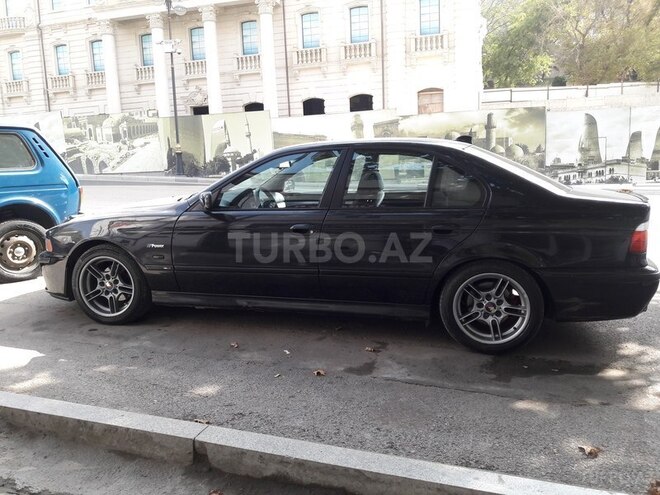 BMW 525 2002, 445,587 km - 2.5 l - Bakı