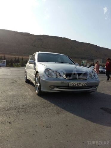Mercedes C 200 2000, 239,000 km - 2.0 l - Bakı