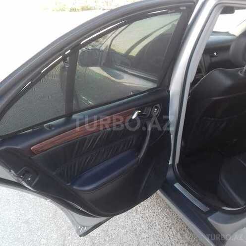 Mercedes C 200 2000, 186,000 km - 2.0 л - Bakı