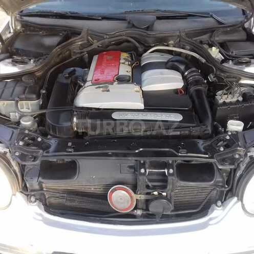 Mercedes C 200 2000, 186,000 km - 2.0 л - Bakı