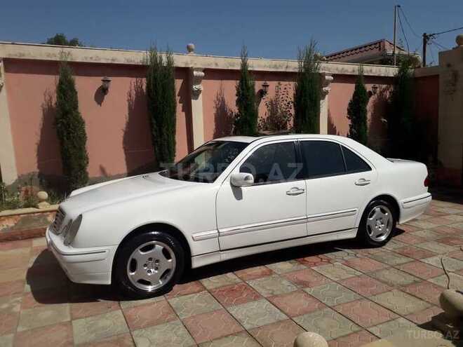 Mercedes E 240 2000, 226,000 km - 2.4 l - Bakı