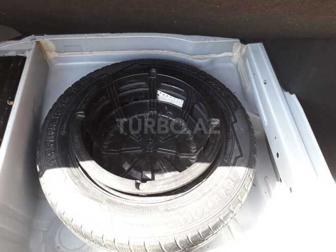 Mercedes E 240 2000, 226,000 km - 2.4 l - Bakı