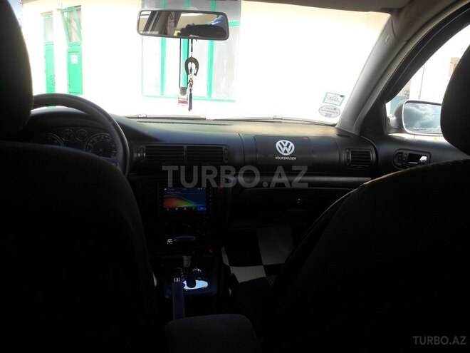 Volkswagen Passat 2002, 2,300,002 km - 1.8 l - İmişli