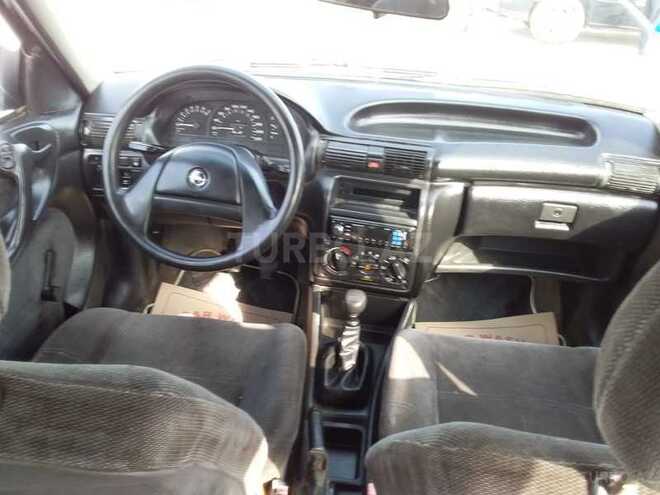 Opel Astra 1993, 856,987 km - 2.0 l - Sumqayıt