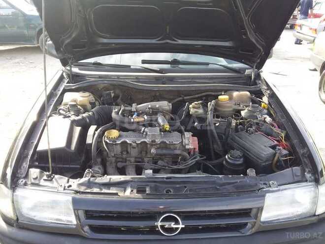 Opel Astra 1993, 856,987 km - 2.0 l - Sumqayıt