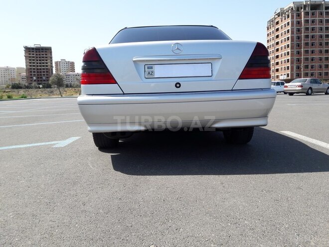 Mercedes C 200 1999, 240,000 km - 2.0 l - Sumqayıt