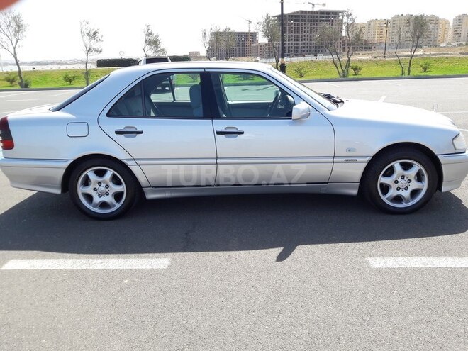 Mercedes C 200 1999, 240,000 km - 2.0 l - Sumqayıt