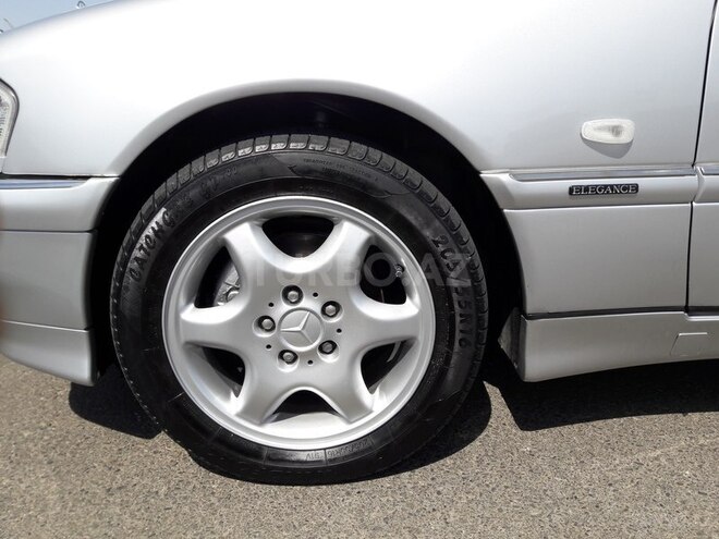 Mercedes C 200 1999, 240,000 km - 2.0 l - Sumqayıt