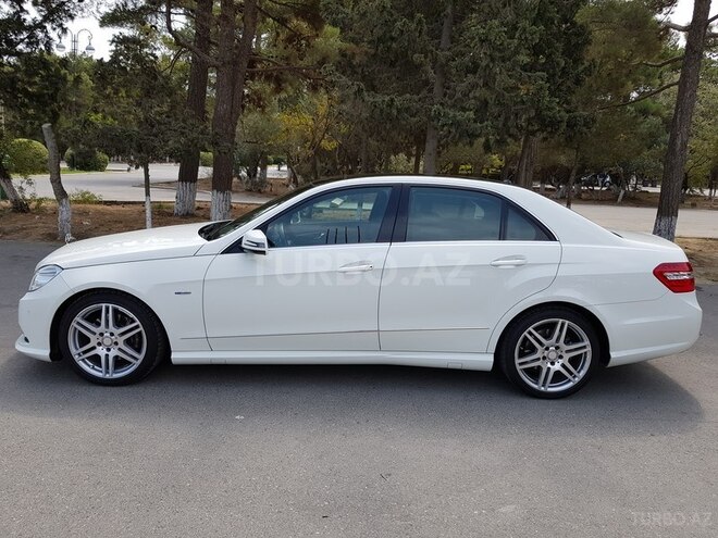 Mercedes E 350 2009, 69,000 km - 3.5 l - Sumqayıt