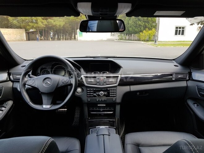 Mercedes E 350 2009, 69,000 km - 3.5 l - Sumqayıt
