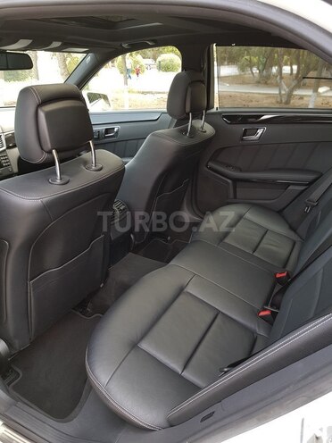 Mercedes E 350 2009, 69,000 km - 3.5 l - Sumqayıt