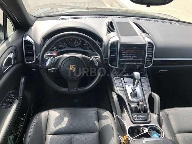 Porsche Cayenne 2013, 65,000 km - 3.6 л - Bakı