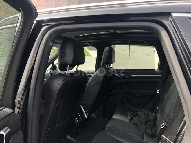 Porsche Cayenne 2013, 65,000 km - 3.6 л - Bakı