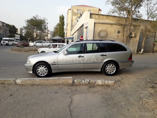 Mercedes C 200 2000, 234,186 km - 2.0 l - Sumqayıt