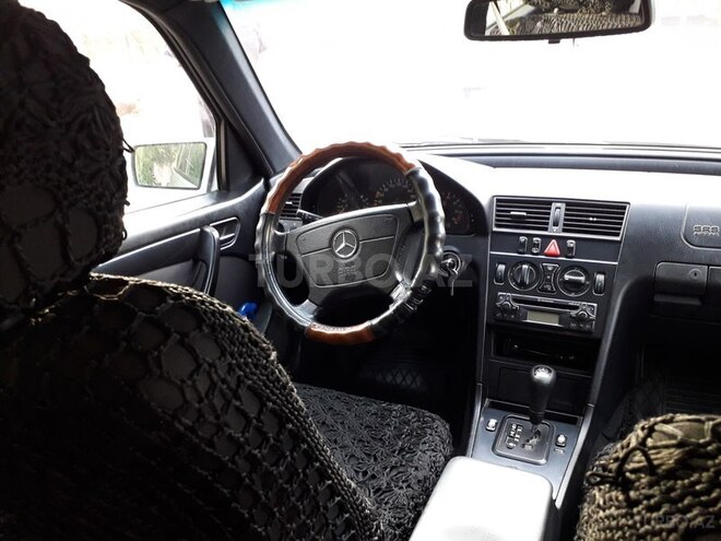 Mercedes C 200 2000, 234,186 km - 2.0 l - Sumqayıt