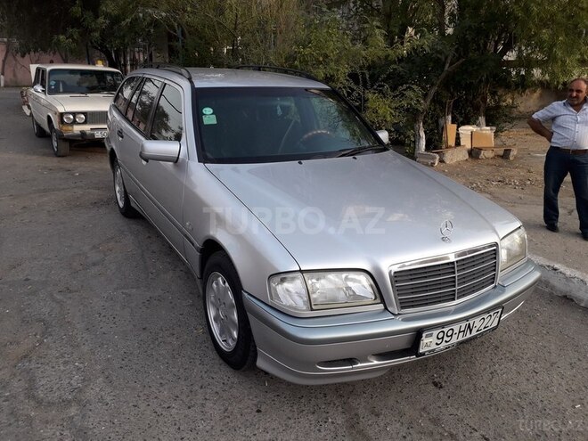 Mercedes C 200 2000, 234,186 km - 2.0 l - Sumqayıt