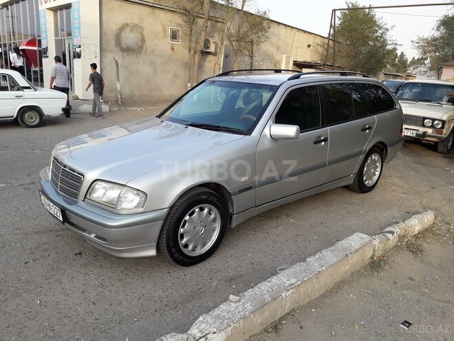 Mercedes C 200 2000, 234,186 km - 2.0 l - Sumqayıt
