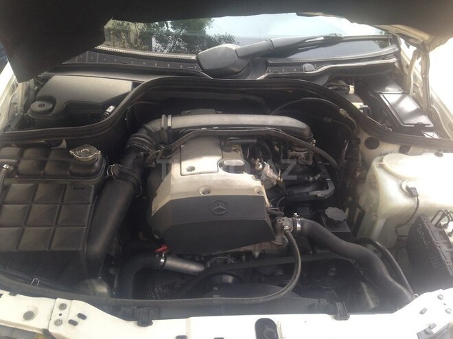 Mercedes C 200 2000, 139,000 km - 2.0 л - Bakı