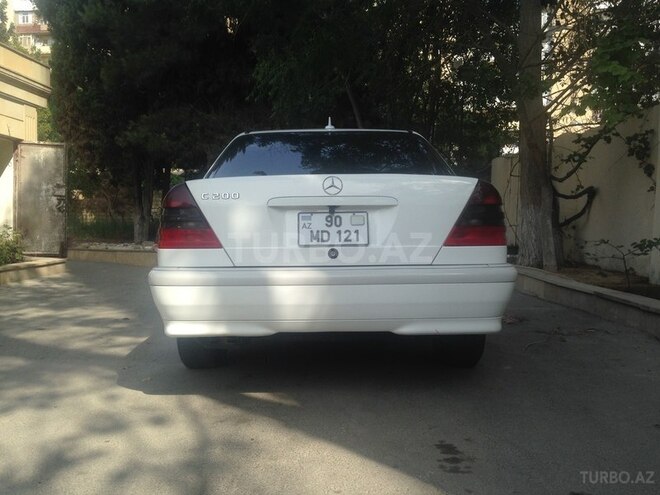 Mercedes C 200 2000, 139,000 km - 2.0 л - Bakı