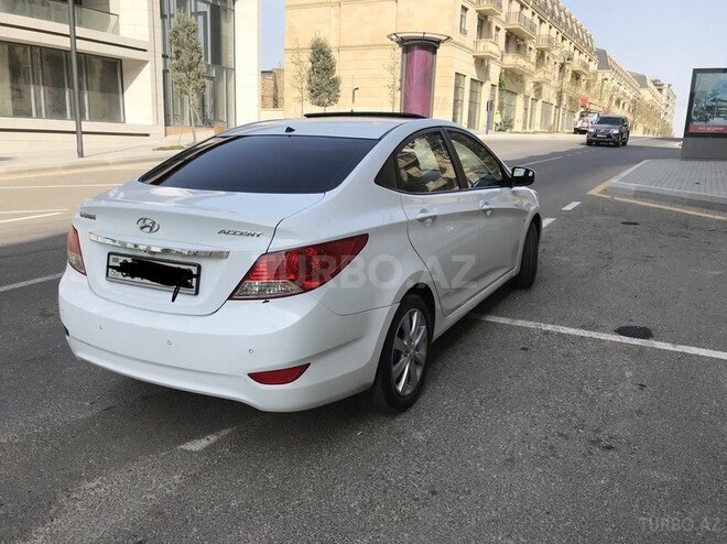 Hyundai Accent 2012, 112,000 km - 1.6 l - Bakı