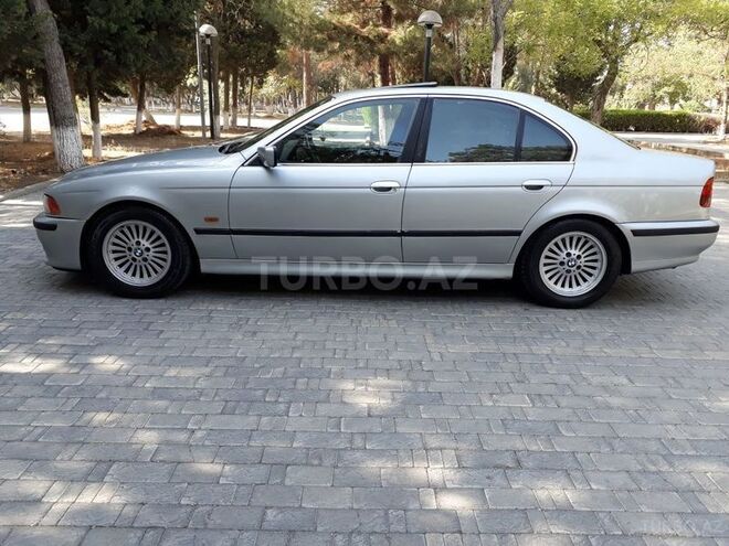 BMW 540 1998, 298,000 km - 4.4 l - Bakı