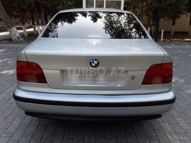 BMW 540 1998, 298,000 km - 4.4 l - Bakı