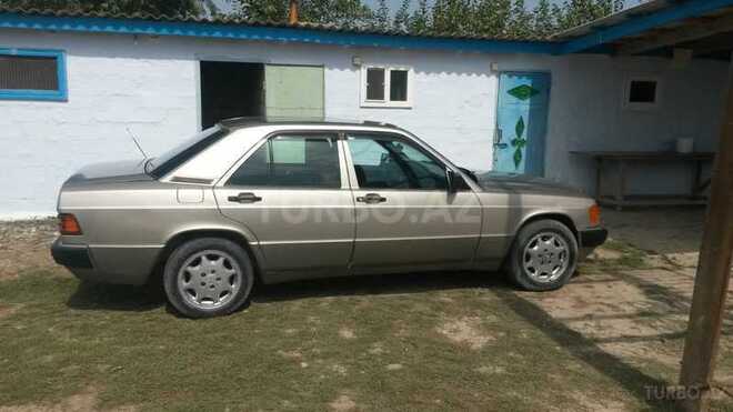 Mercedes 190 1991, 400,000 km - 1.8 l - Neftçala