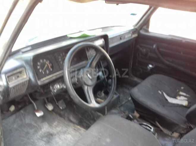 LADA (VAZ) 2105 1983, 310,000 km - 1.3 л - Bakı